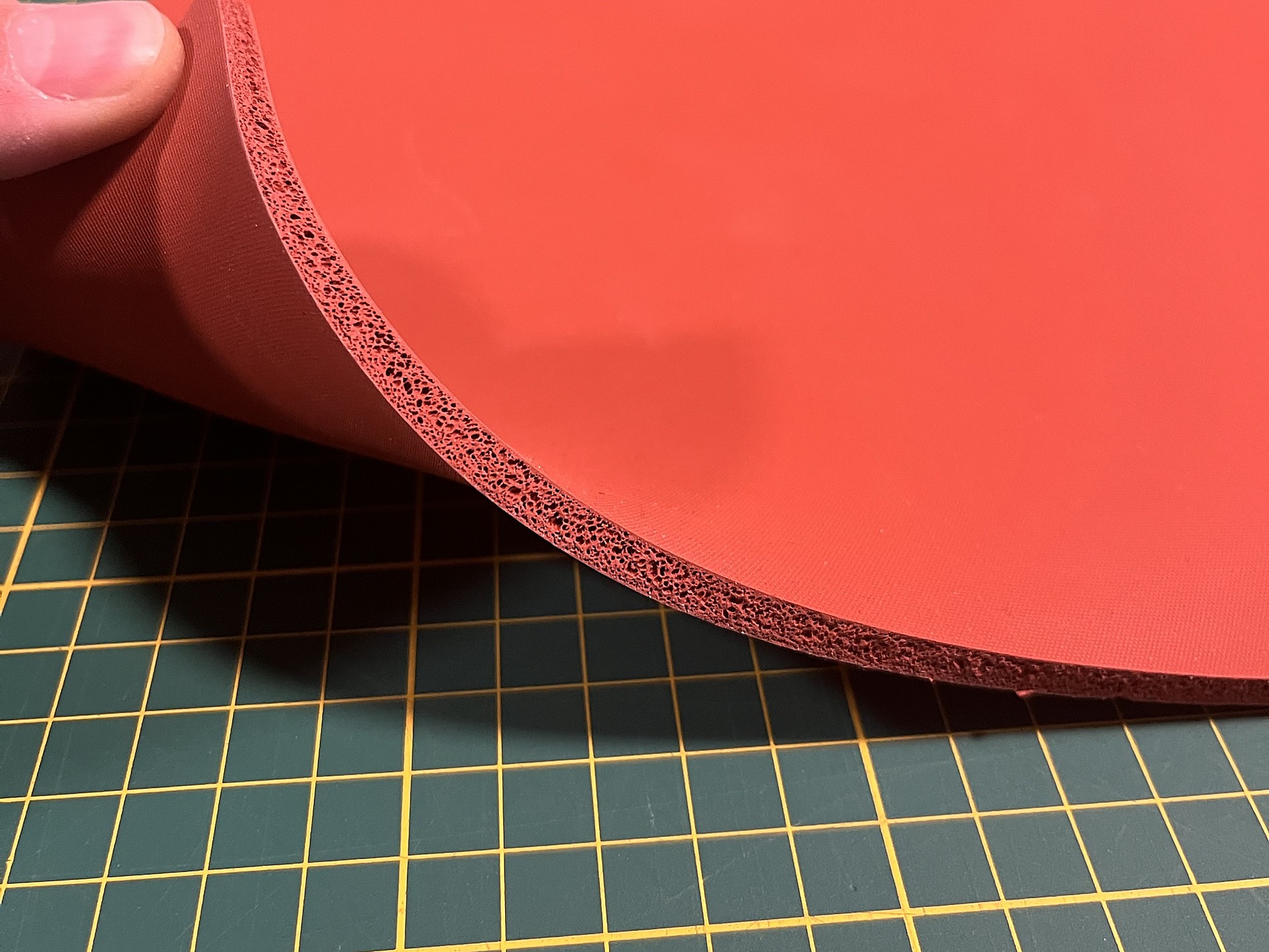 Silikon-Bügelmatte, 6 mm Silikonschaum, rot
